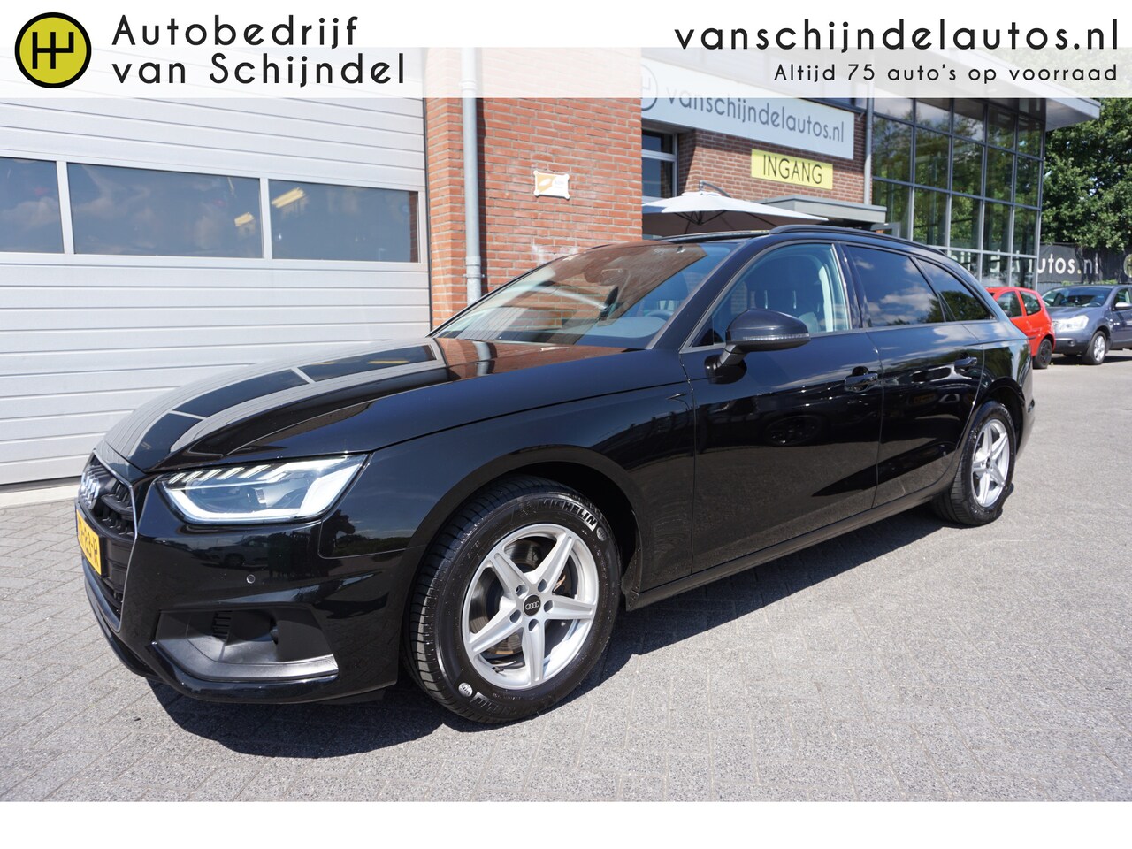 Audi A4 Avant - 35 TFSI Edition DEALER ONDERHOUDEN - NAVI - ALCANTARA - PARKEERSENSOREN V+A - STOELVERWARM - AutoWereld.nl