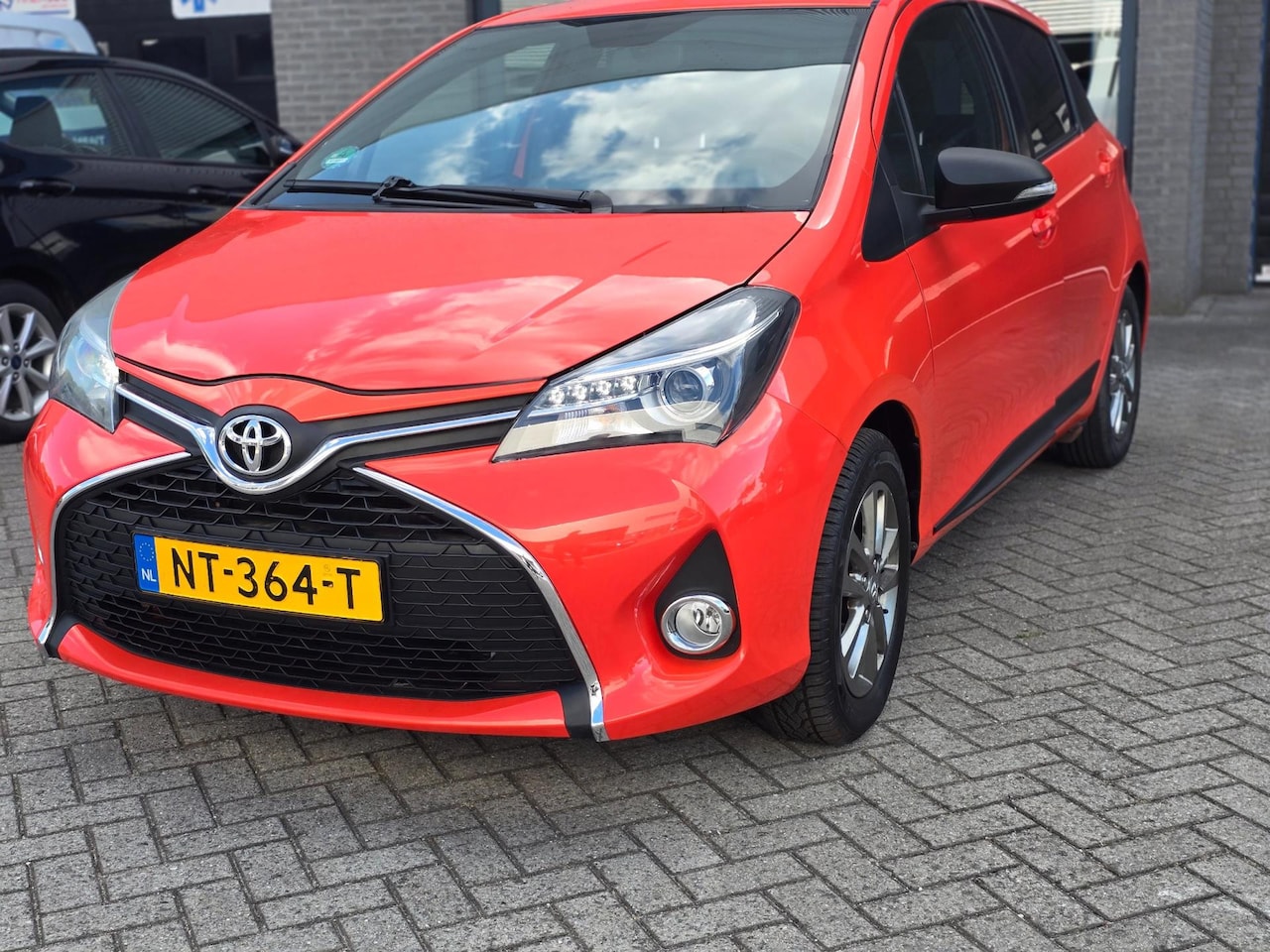 Toyota Yaris - 1.3 VVT-i Orange Sport 1.3 VVT-i Orange Sport - AutoWereld.nl