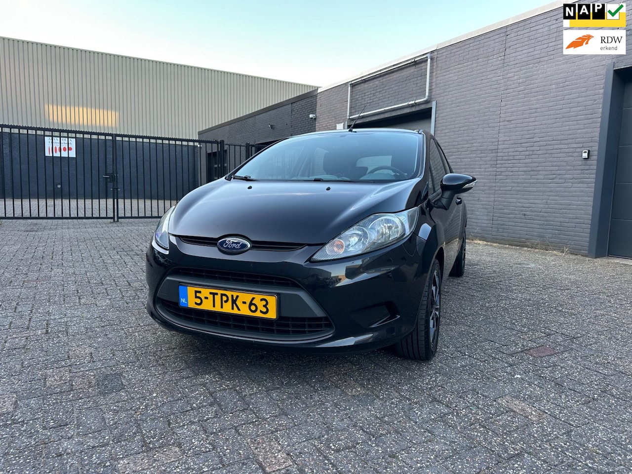 Ford Fiesta - 1.25 Trend Airco Elek. Pakket LM-Wielen 5drs APK NAP. - AutoWereld.nl