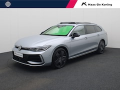 Volkswagen Passat Variant - 1.5eHybrid 200kW/272PK R-Line DSG · Panoramadak · Trekhaak · 360°Camera + Parkeersensoren