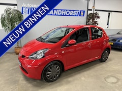 Toyota Aygo - 1.0-12V +