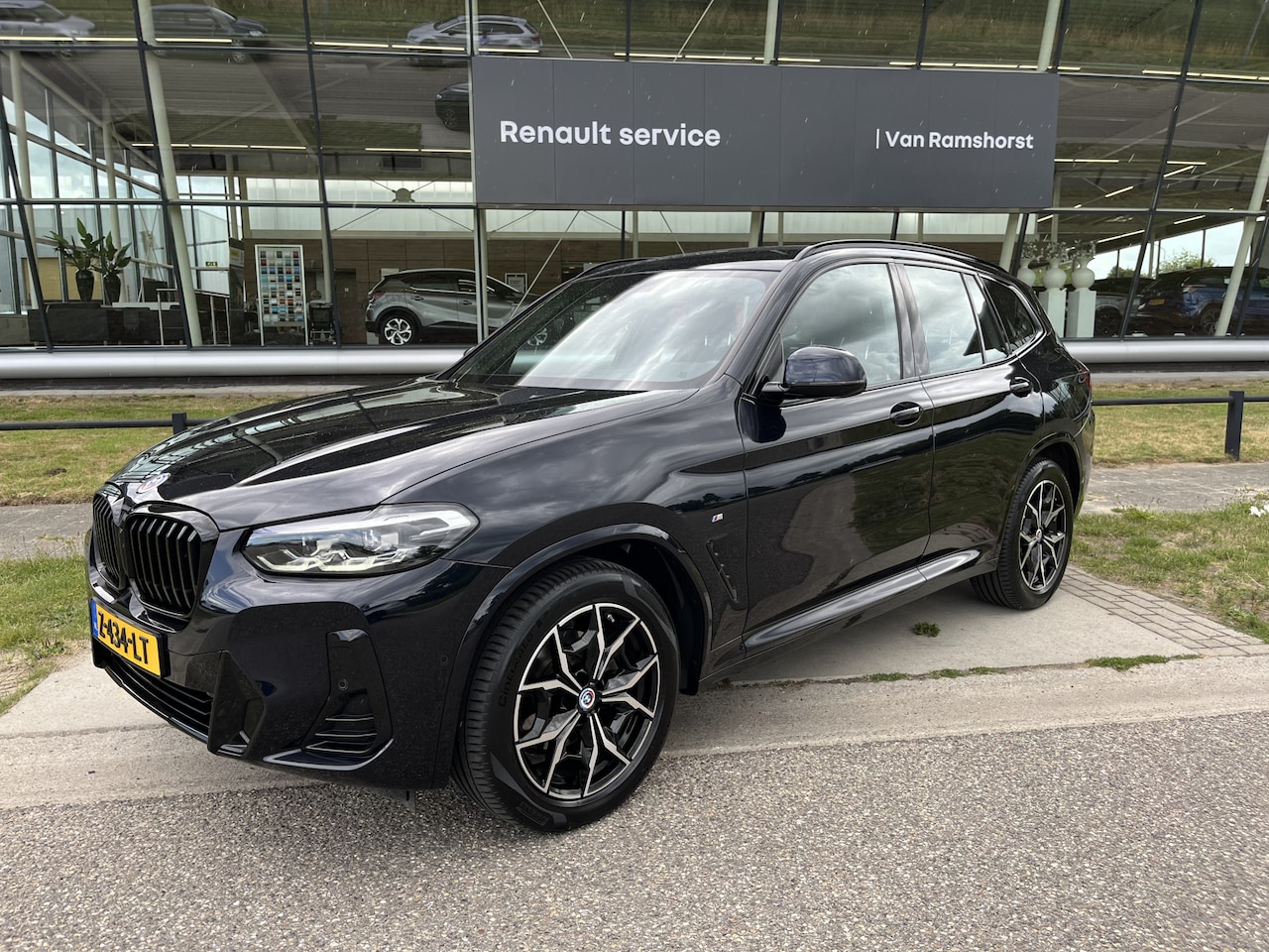 BMW X3 - xDrive20d High Executive Mild hybride M-Sportpakket / Automaat / 190 PK / Stoelverw. / App - AutoWereld.nl