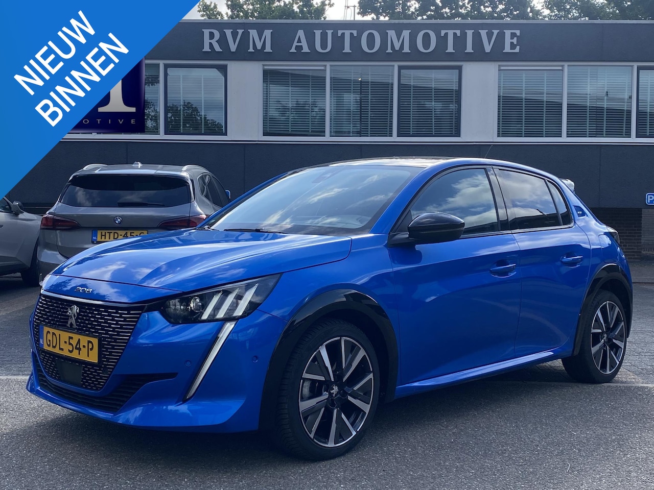 Peugeot 208 - 1.2 PureTech GT-Line RIJKLAARPRIJS INCL. 12MND BOVAG GARANTIE | TOP ONDERHOUDEN - AutoWereld.nl