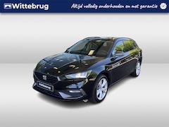 SEAT Leon Sportstourer - 1.4 TSI eHybrid 204pk DSG PHEV FR / Navigatie / Stuur & Stoelverwarming / Camera / App-Con