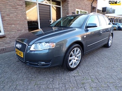 Audi A4 Avant - 2.0 Pro Line Business Airco / Navi