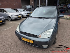 Ford Focus - 1.6-16V Trend