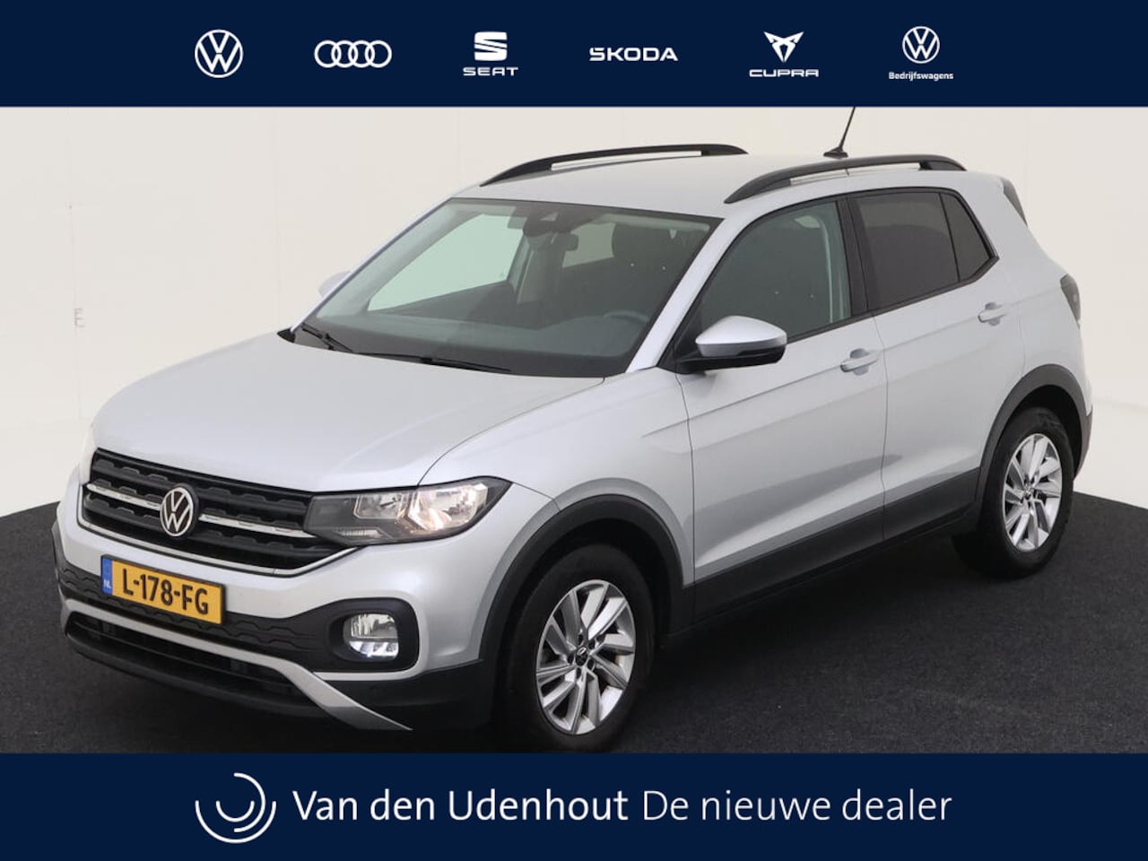 Volkswagen T-Cross - 1.0 TSI Life | Navigatie | Trekhaak | VERWACHT - AutoWereld.nl