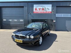 Jaguar X-type - 2.0 V6 SE