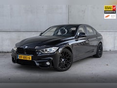 BMW 3-serie - 320i High Executive