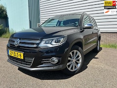 Volkswagen Tiguan - 2.0 TSI Sport&Style 4Motion Panoramadak