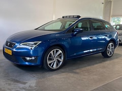 SEAT Leon ST - 1.8 TSI Automaat FR Pano Leder Led Trekhaak