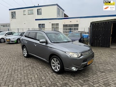 Mitsubishi Outlander - 2.0 PHEV Instyle+