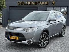Mitsubishi Outlander - 2.0 PHEV Executive Edition X-Line 2e Eigenaar, Halfleder, Navi, Trekhaak, Camera, Clima, C