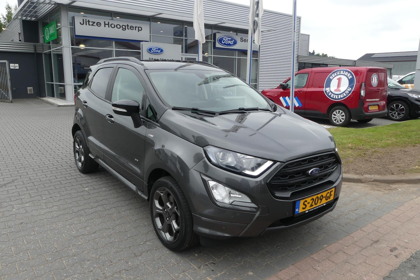 Ford EcoSport - 1.5 TDCi AWD ST-Line X DIESEL! AFNEEMBARE TREKHAAK 1.100KG, CRUISE, CLIMA, NAVI, B&O, SCHU - AutoWereld.nl