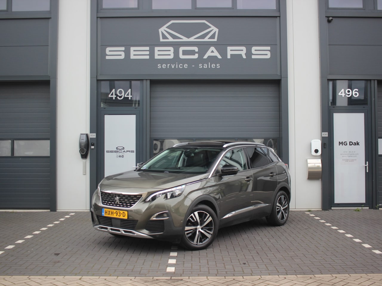 Peugeot 3008 - 1.2 PureTech Allure Pack Business PANO, CARPLAY, LEDER, TREKHAAK, CAMERA, STOELVERW. - AutoWereld.nl