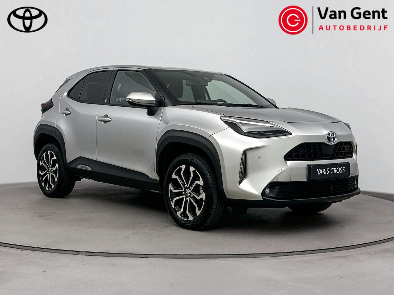 Toyota Yaris Cross - 1.5 Hybrid Dynamic | Dodehoek | Parkeersensoren | Stoelverwarming | Stuurverwarming | Navi - AutoWereld.nl