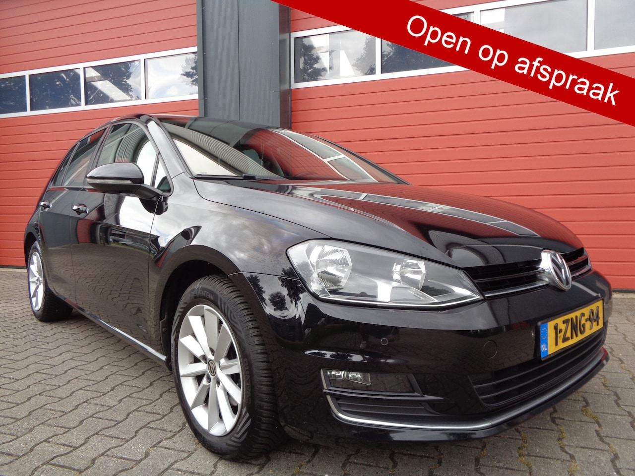 Volkswagen Golf - 1.4 TSI ACT Business Edition 150PK Automaat Clima Cruise NAVI LMV NL-Auto - AutoWereld.nl
