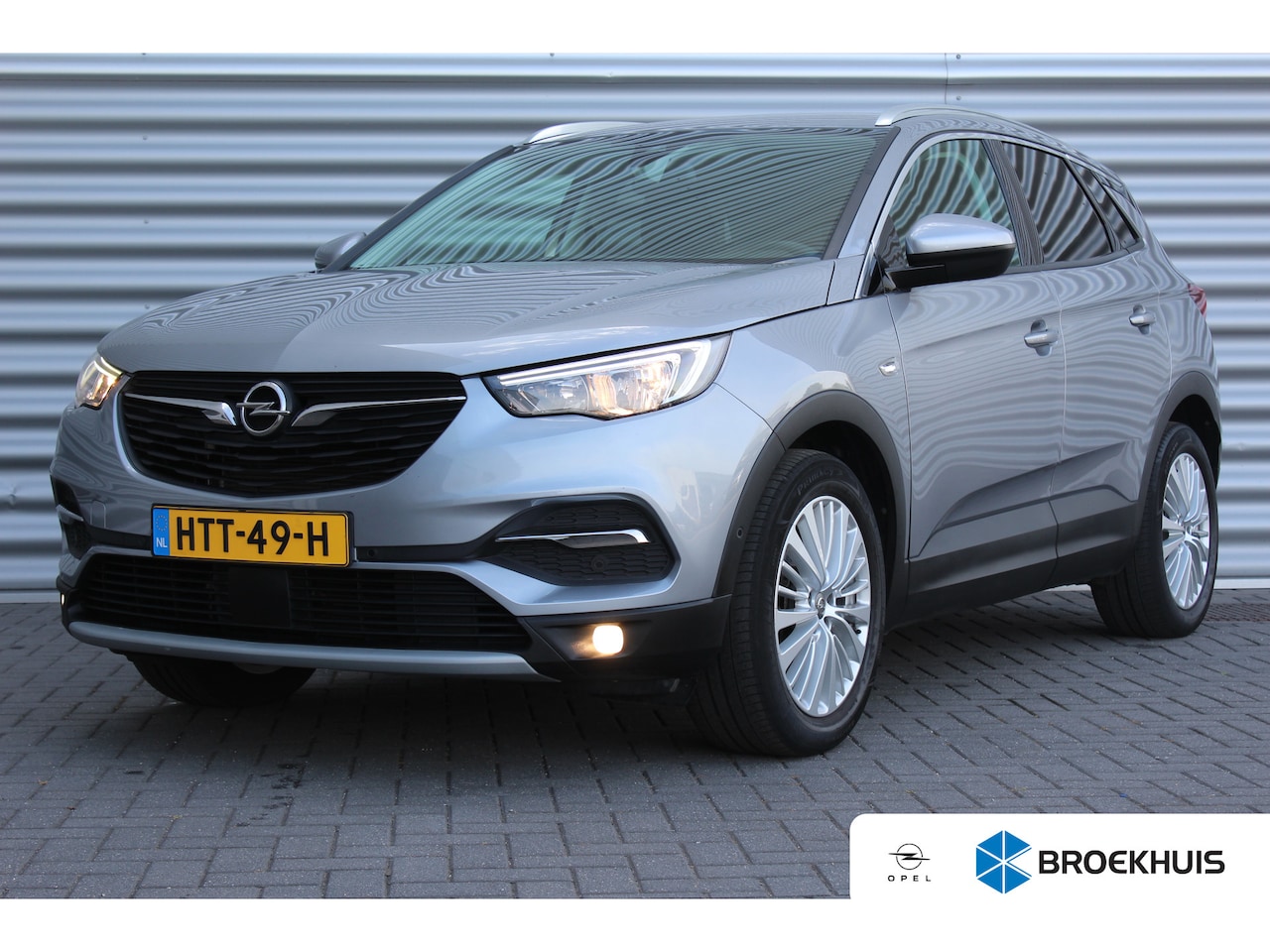 Opel Grandland X - 1.2 TURBO 130PK INNOVATION+ / NAVI / LEDER / CLIMA / FULL-LED / PDC / AGR / 18" LMV / KEYL - AutoWereld.nl