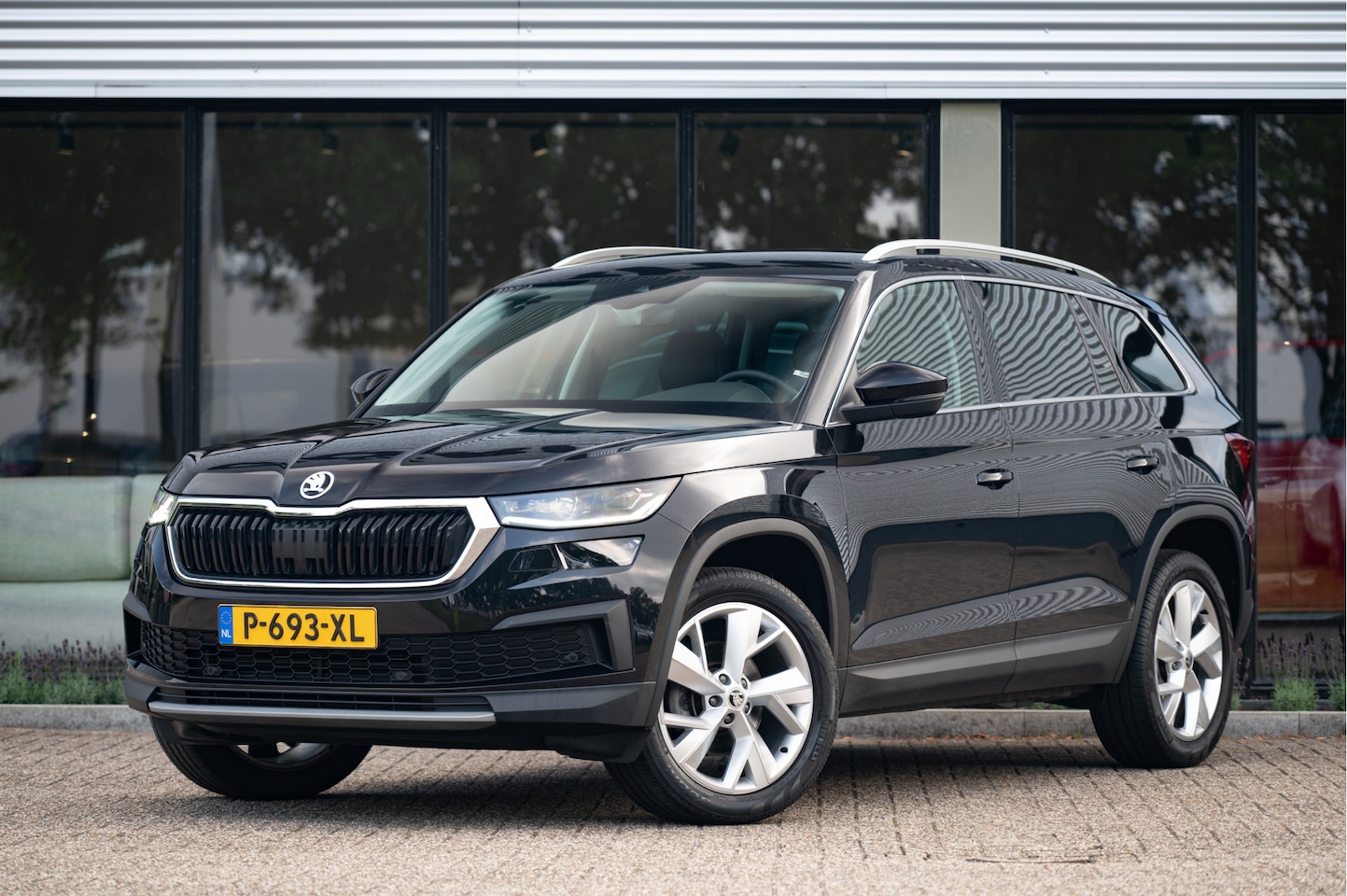 Skoda Kodiaq - 1.5 TSI Business Edition | Adapt. Cruise | Camera | Virtual Cock. | 19" | Elek. Achterklep - AutoWereld.nl