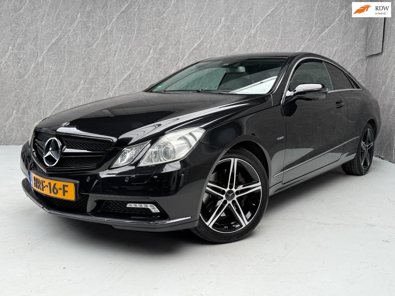 Mercedes-Benz E-klasse Coupé - 350 CGI / Nieuwe Distr. Ketting / APK - AutoWereld.nl