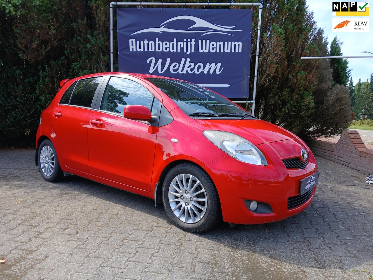 Toyota Yaris - 1.3 VVTi Comfort AIRCO, LM velgen , 5 Deurs, enz. - AutoWereld.nl