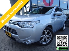 Mitsubishi Outlander - 2.0 Instyle CVT | AUTOMAAT | 7-PERSOONS | NAVIGATIE | LEDER | TREKHAAK | DEALER ONDERHOUDE