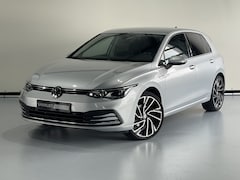 Volkswagen Golf - 1.5 eTSI 1 EDITION AUTOM