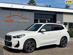 BMW X1 - XDrive23i pano leder 360gr H&K garantie 19"