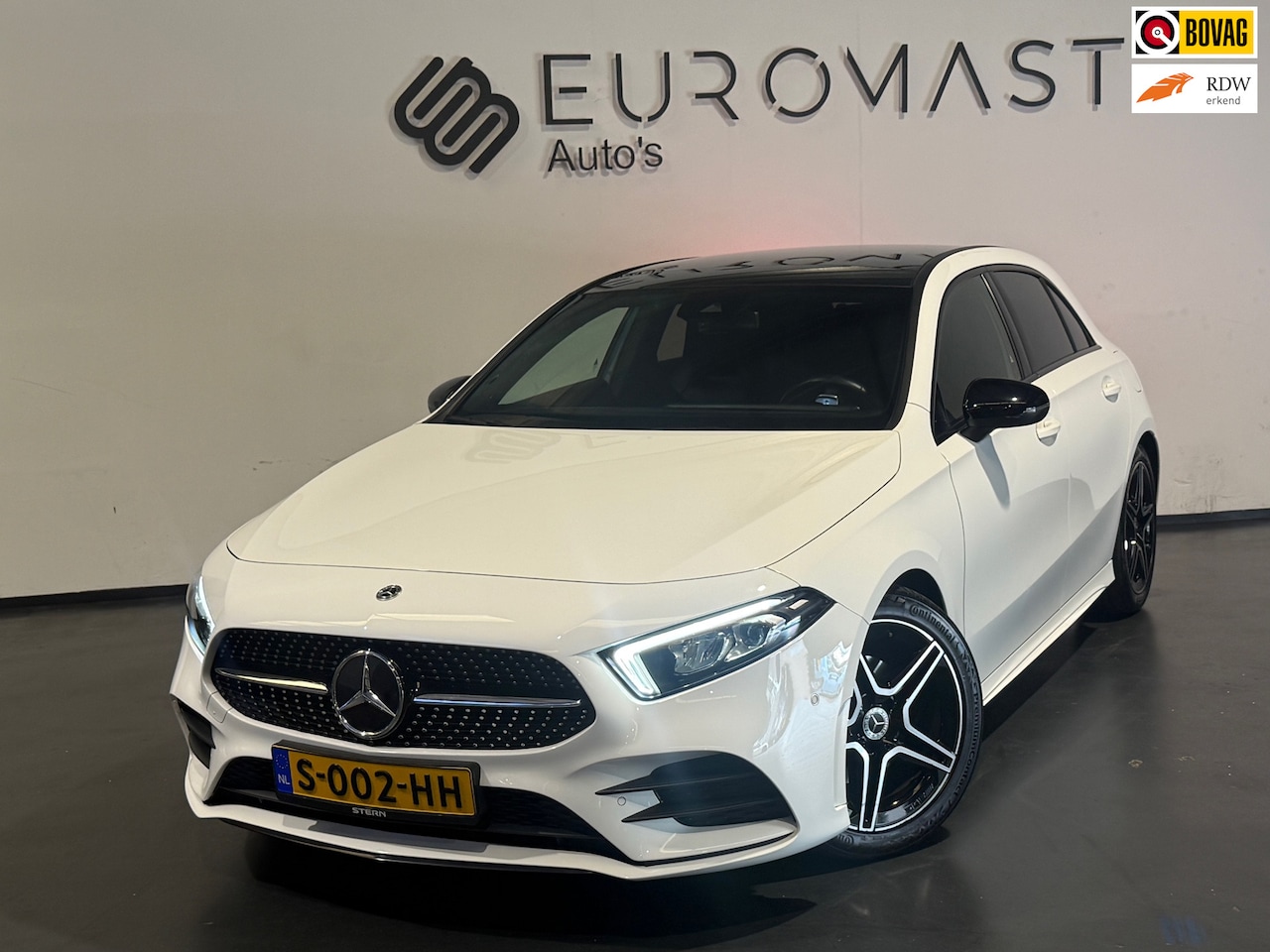 Mercedes-Benz A-klasse - 200 d AMG Line Panoramadak | Sfeer | Camera |Navi |Pdc | Nieuwe Apk - AutoWereld.nl
