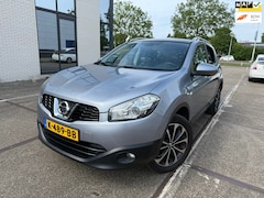 Nissan Qashqai - 1.6 Acenta/ APK/NAP/AIRCO/TREKHAAK/NAVI/PANO/ACHTERUIT CAMERA /BOEKJES/ZEER NETTE AUTO/