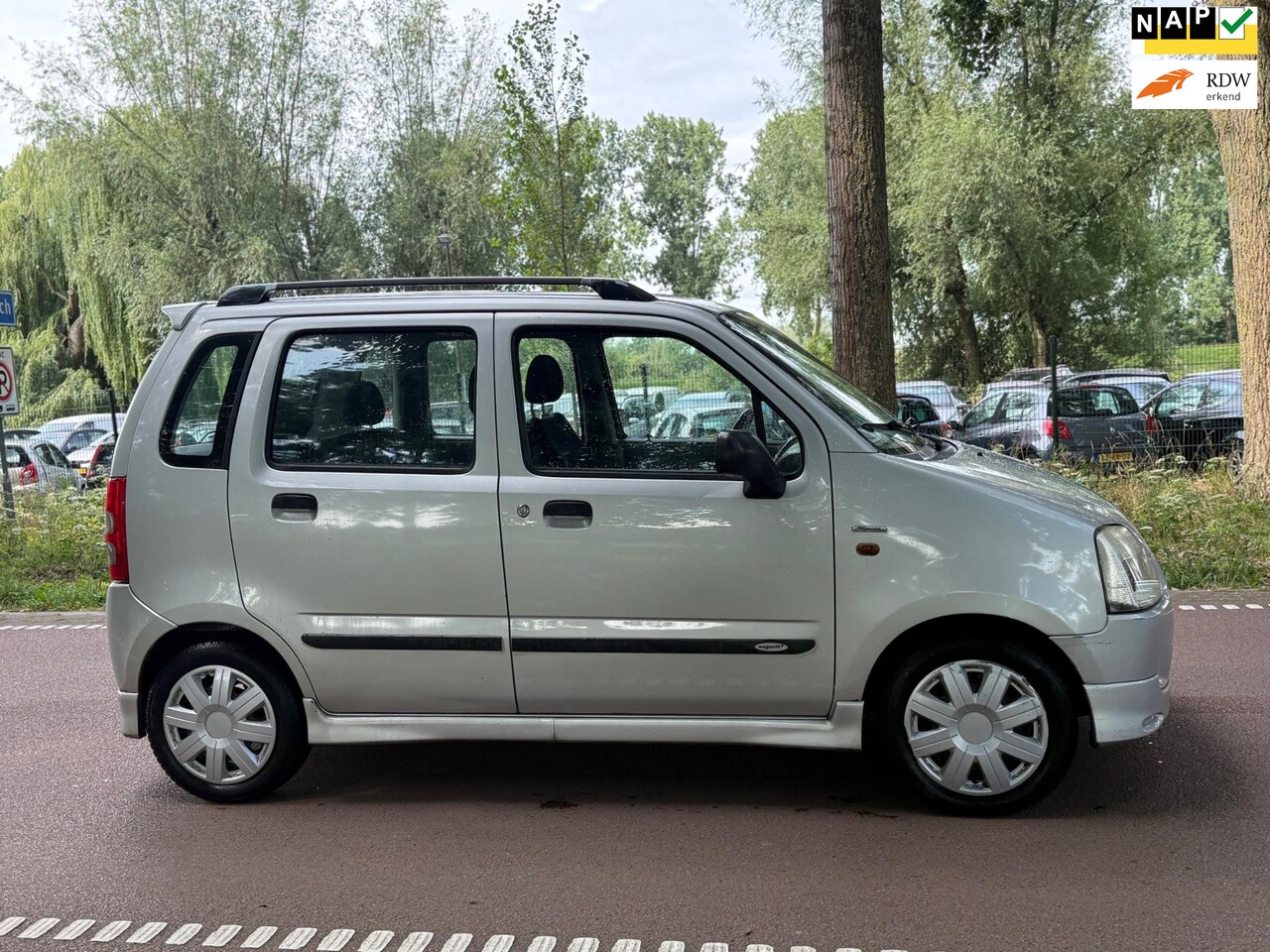 Suzuki Wagon R+ - 1.3 Special AIRCO!APK2026!LAGE KM! - AutoWereld.nl