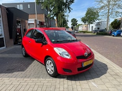 Toyota Yaris - 1.3 VVTi Comfort AIRCO/NIEUWE APK/