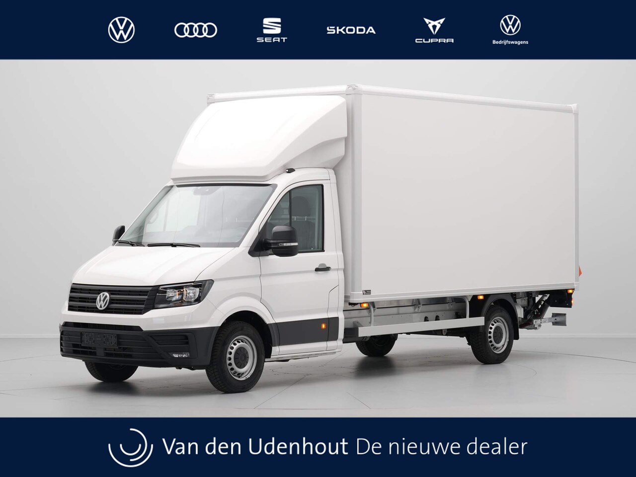 Volkswagen Crafter - 2.0 TDI 130kW 177PK GVW 3.5T L4 Highline Bakwagen AUT BPM vrij! Operational Lease vanaf € - AutoWereld.nl