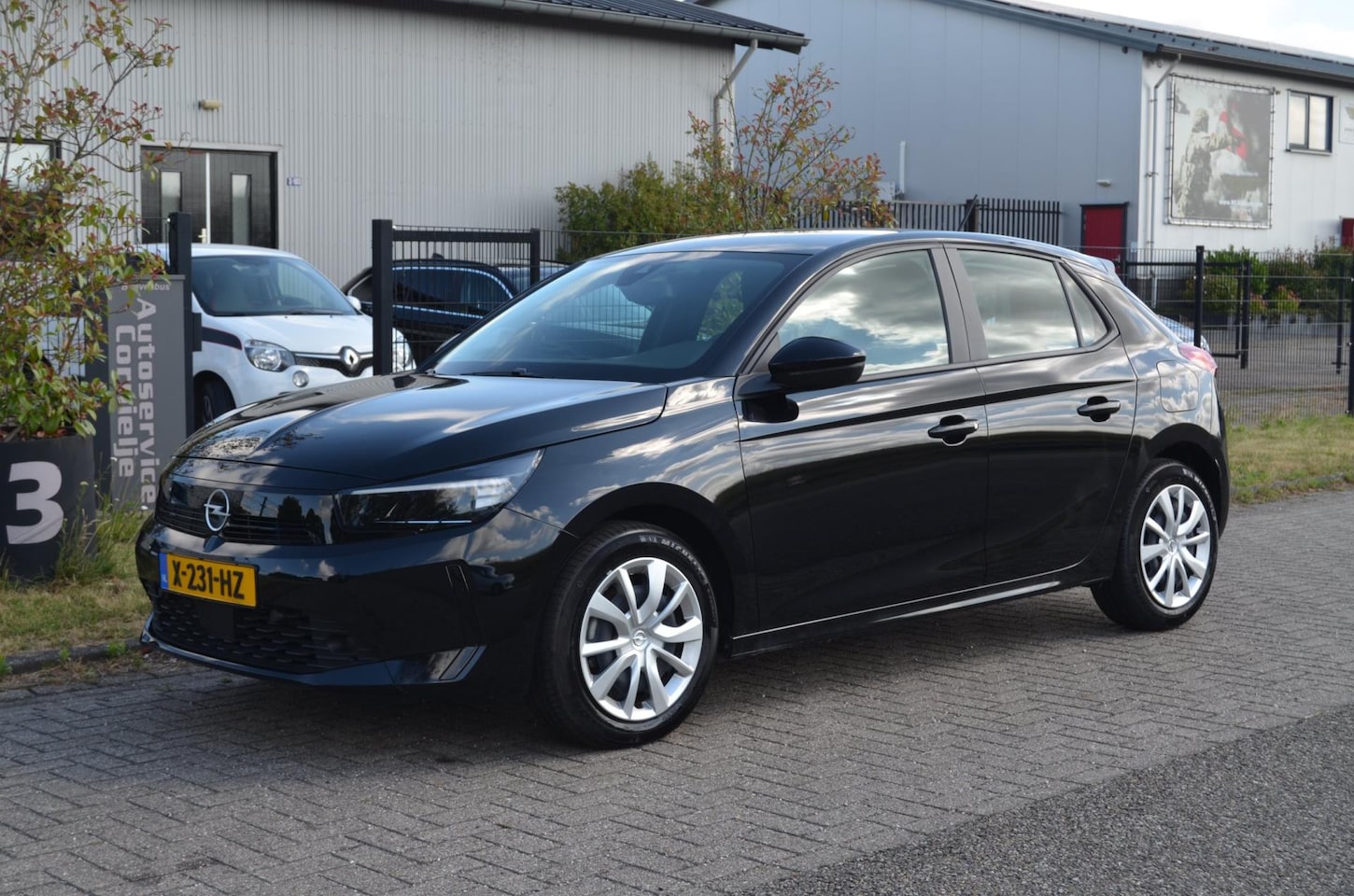 Opel Corsa - 1.2 Airco|PDC|Led|Dab+|Carkit - AutoWereld.nl