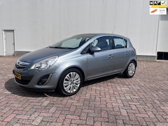 Opel Corsa - 1.4-16V Cosmo5 deurs airco Navigatie 2012