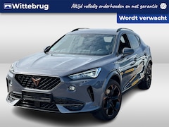 CUPRA Formentor - 1.4 e-Hybrid 245pk DSG VZ Performance 19 Inch / Stuur + Stoelverwarming / Park Assist / El