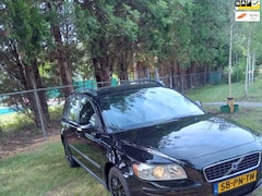 Volvo V50 - 2.4 Elan Automaat nieuwe apk