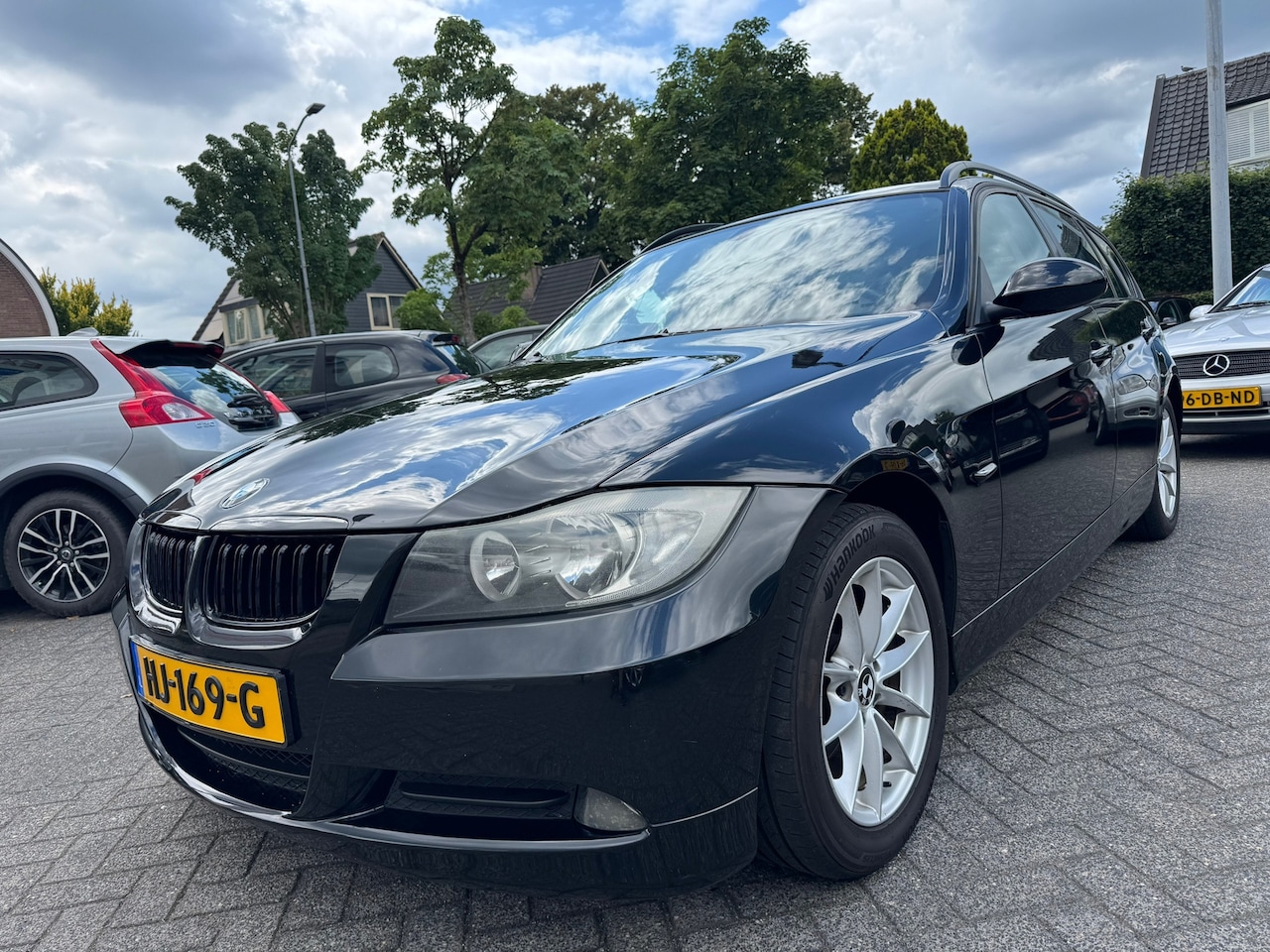 BMW 3-serie Touring - 318i 318i,Apk17/2/26,Airco,Cruise,Navi,Trekhaak - AutoWereld.nl