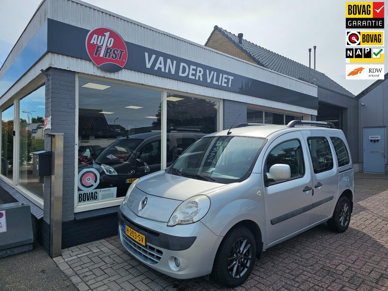 Renault Kangoo Family - 1.6 Authentique "distributie pas vervangen" - AutoWereld.nl