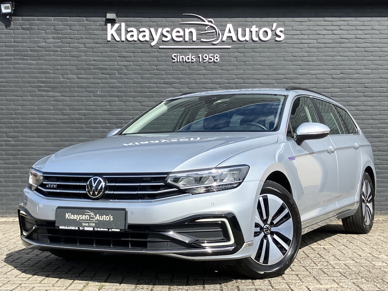 Volkswagen Passat Variant - 1.4 TSI PHEV 218 pk GTE Business AUT. | 1e eigenaar | dealer onderh. | navigatie | trekhaa - AutoWereld.nl