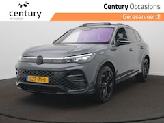 Volkswagen Tiguan - 1.5 eTSI R-Line Edition / Panoramadak / Harman Kardon / Trekhaak