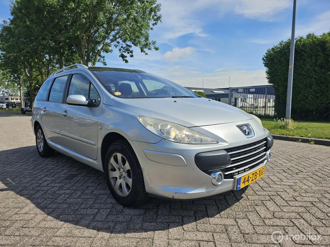 Peugeot 307 SW - 1.6 HDiF Premium 1.6 HDiF Premium - AutoWereld.nl