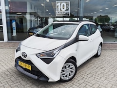 Toyota Aygo - 1.0 VVT-i x-play limited | El. Vouwdak | Android Auto, Apple Car