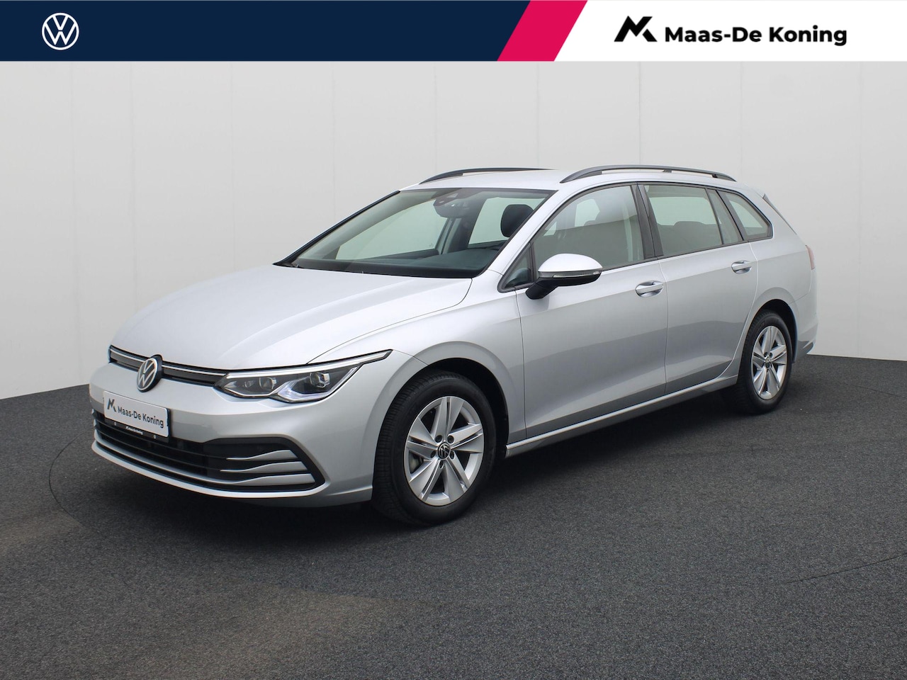 Volkswagen Golf Variant - 1.0TSI/110PK Life · Navigatie · Trekhaak · Parkeersensensoren - AutoWereld.nl