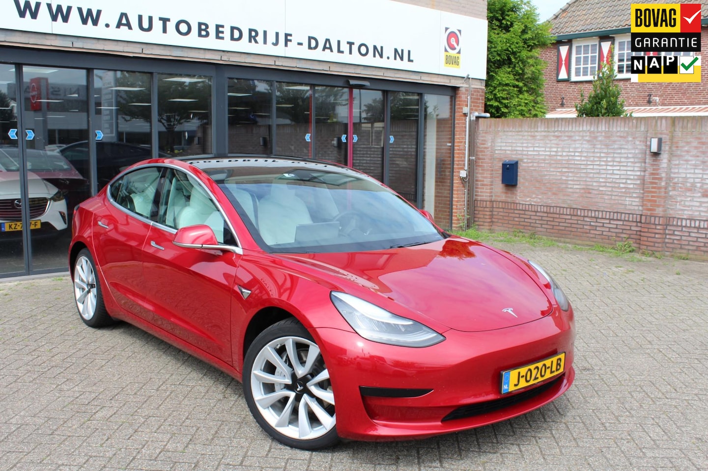 Tesla Model 3 - Standard RWD Plus 60 kWh WIT LEER / 19" - AutoWereld.nl