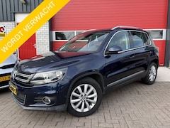 Volkswagen Tiguan - 1.4 TSI Sport&Style TREKHAAK / NAVI / CLIMA / PDC / BLUETOOTH / CRUISE / NL-AUTO