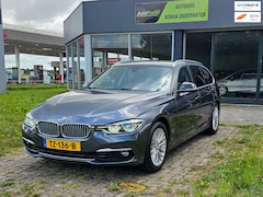 BMW 3-serie Touring - 320i Luxury Edition