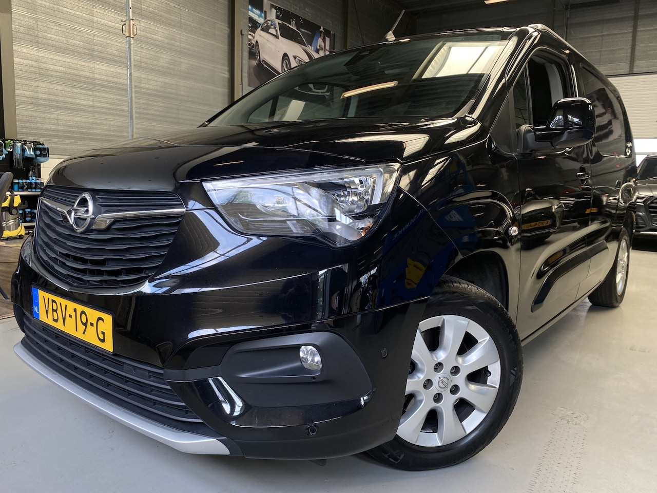 Opel Combo - 1.5D L2H1 Innovation Aico, Camera, Cruise,  Navi - AutoWereld.nl