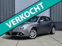 Alfa Romeo Giulietta - 1.4 T Distinctive Navi - 17-inch - 100% onderhouden