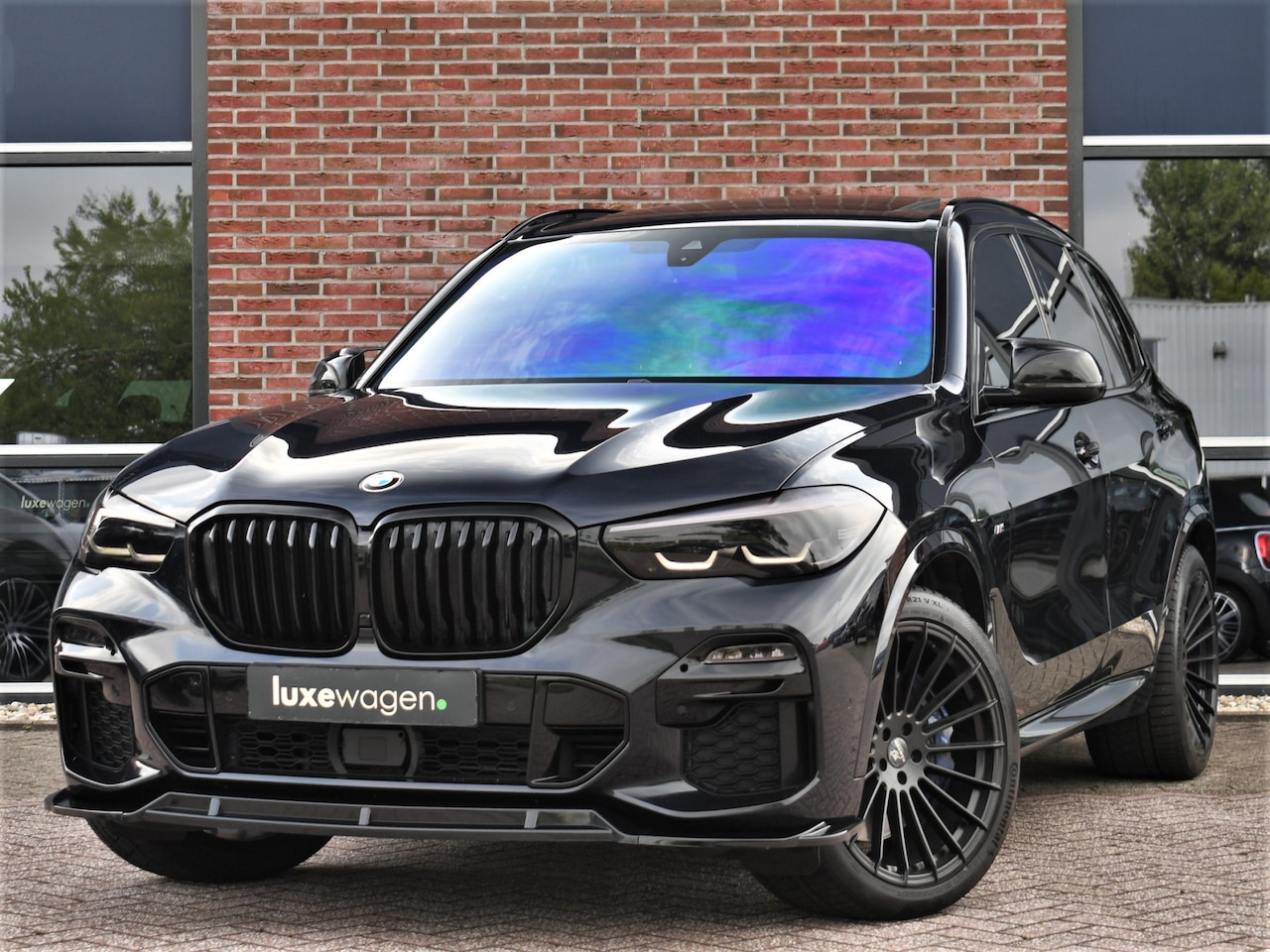 BMW X5 - xDrive30d M-Sport Skylounge Comf-stoel H/K Trekh HUD Hamann - AutoWereld.nl